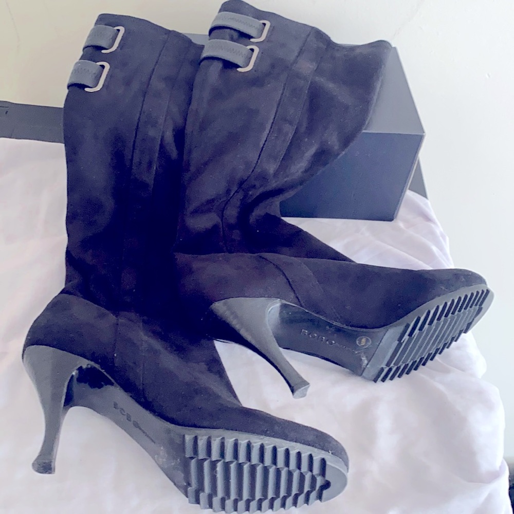 Ladies heeled boots